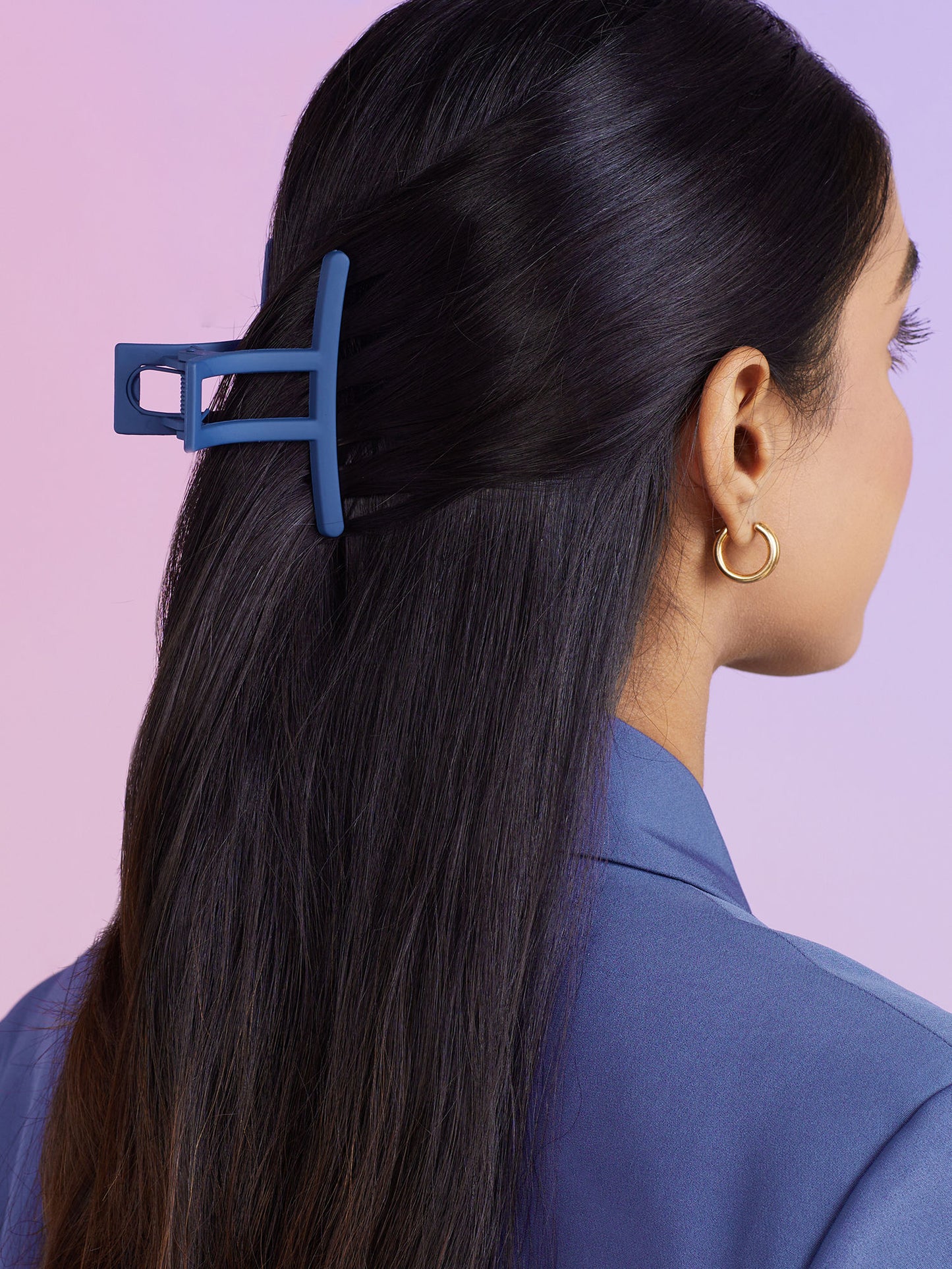 Stylish Set of 2 Blue Medium Hair Claw Clips