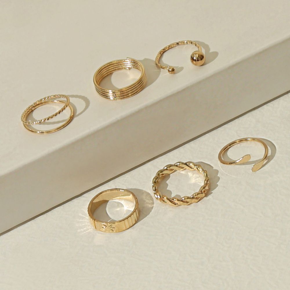 Set Of 6 Statement Gold Rings