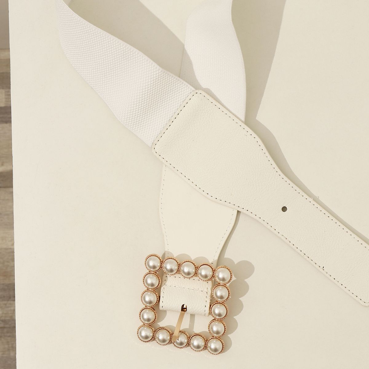 White Pearl Square Buckle Wide Belt