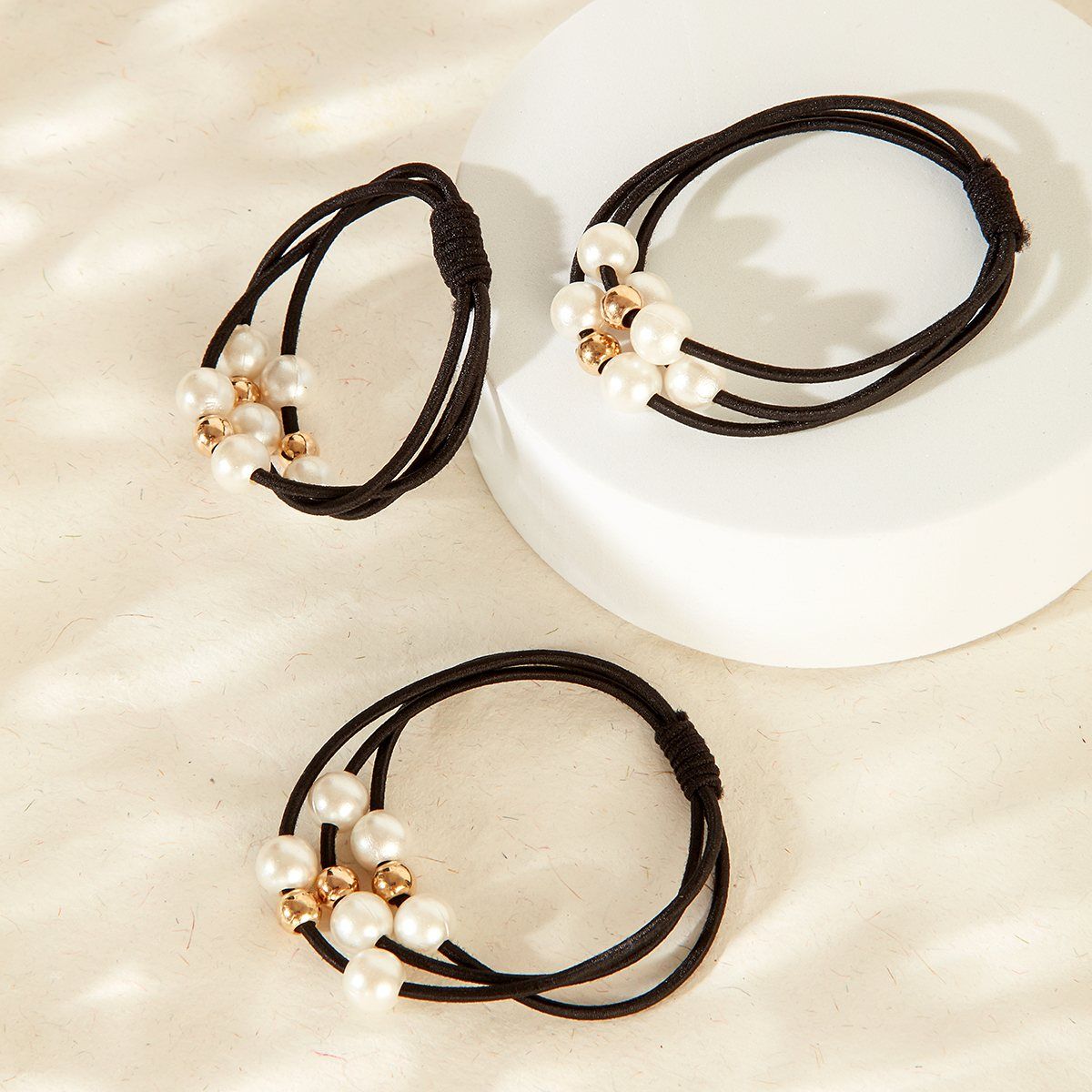 SET OF 3 CONTEMPORARY PEARLS STUDDED BLACK HAIR TIES