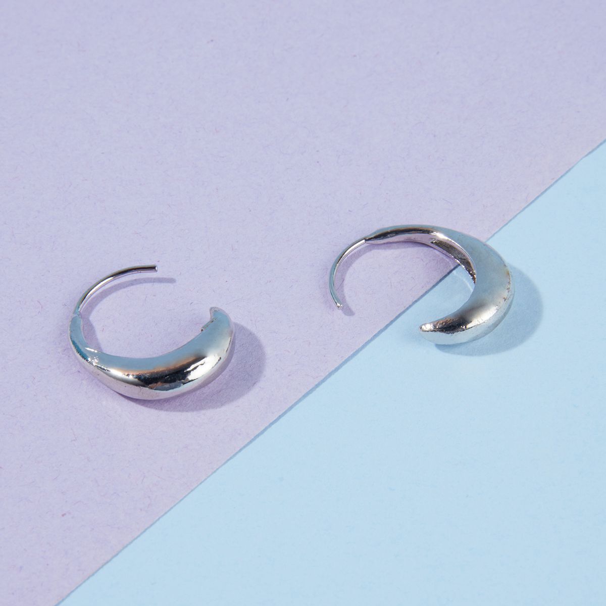 Pipa Bella by Nykaa Fashion Classic Small Sized Silver Hoop Earrings